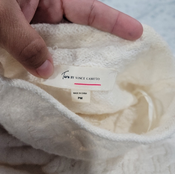 Elegant Cream Sweater Vince Camuto r, petite size M, 57% cotton, turtleneck - Picture 5 of 8